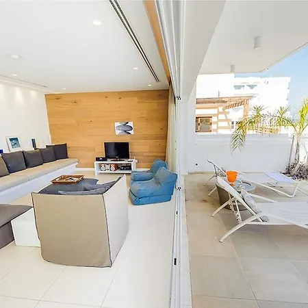 Villa 100