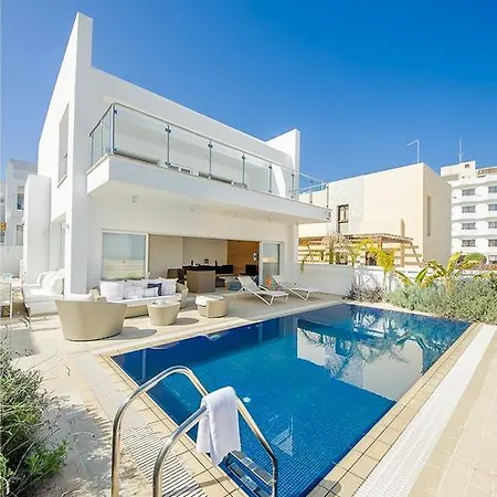 100 Villa